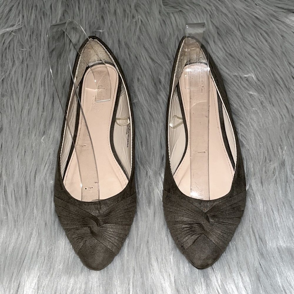 Charlotte Russe Gray Dressy Flats